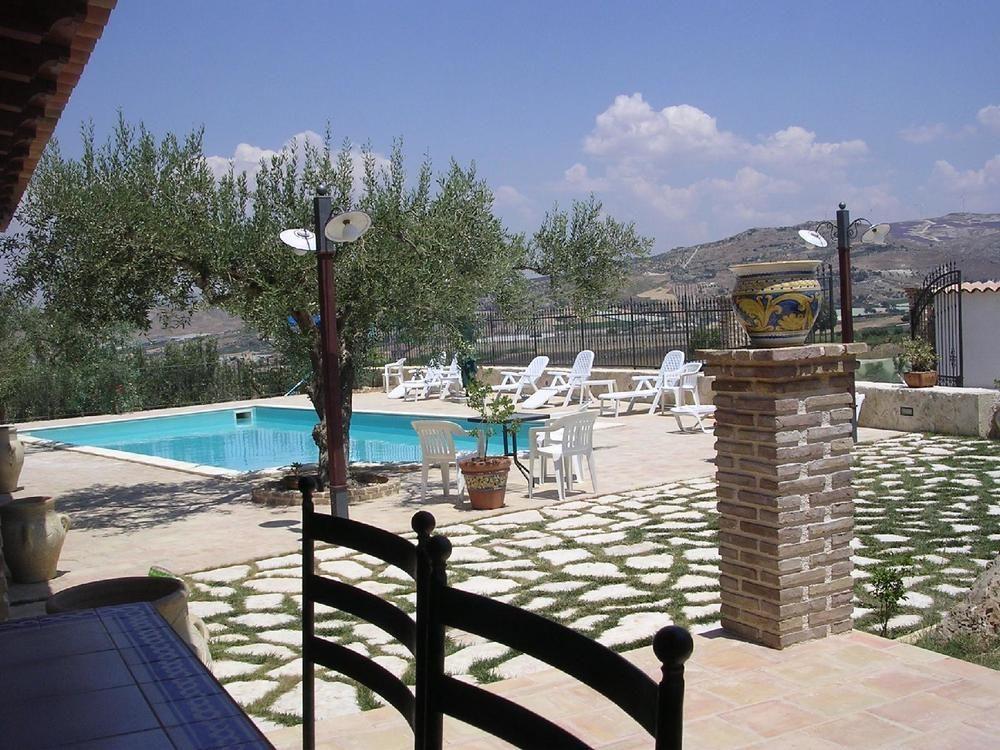 Bed and Breakfast Il Mirto E La Rosa Agrigento Exterior foto