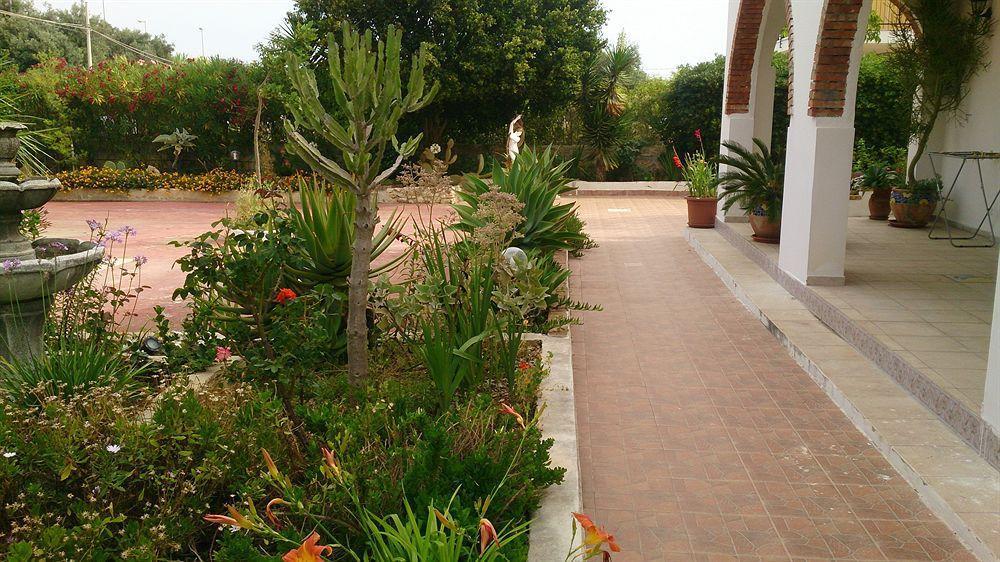 Bed and Breakfast Il Mirto E La Rosa Agrigento Exterior foto