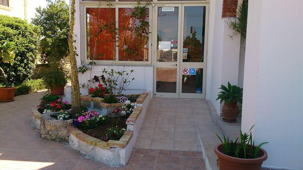 Bed and Breakfast Il Mirto E La Rosa Agrigento Exterior foto