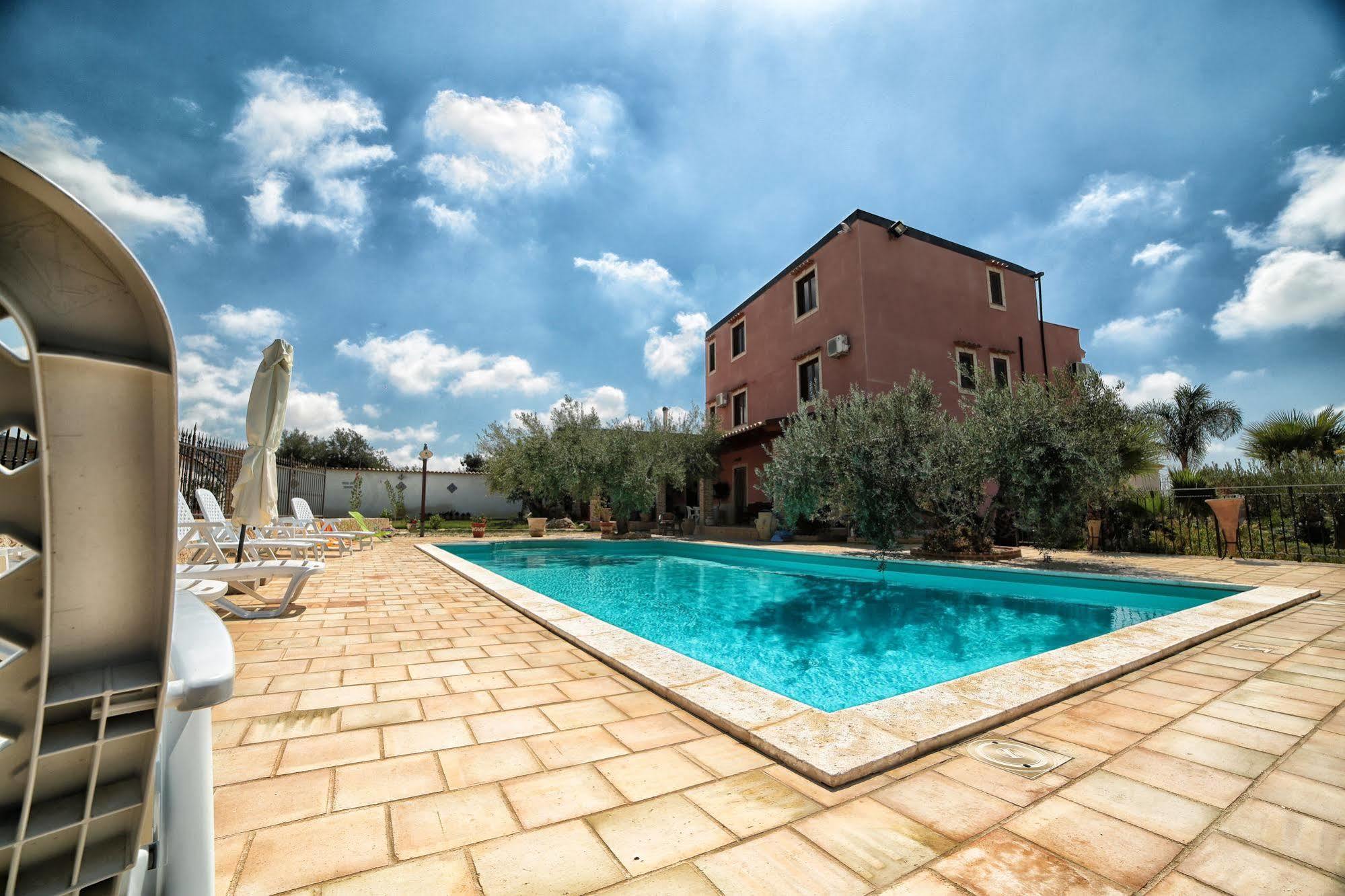 Bed and Breakfast Il Mirto E La Rosa Agrigento Exterior foto