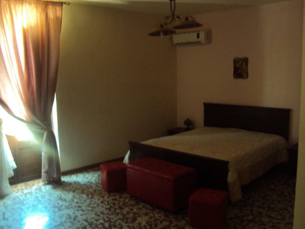 Bed and Breakfast Il Mirto E La Rosa Agrigento Exterior foto